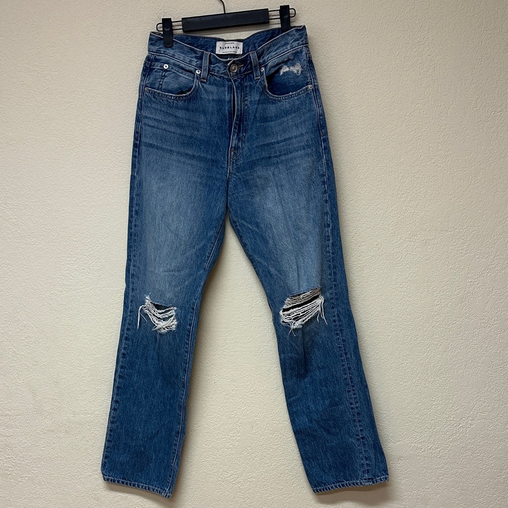 Slvrlake Los Angles NWOT womans Distressed straight leg Blue Jeans size 27